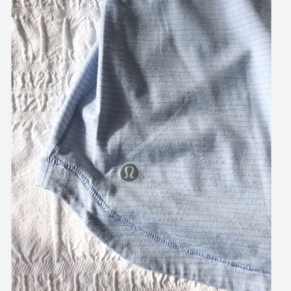 LULULEMON T-SHIRT - Picture 3 of 3